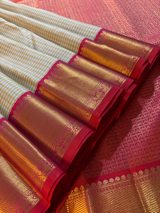 Kajivaram Silk Saree (Jacquard weaving)