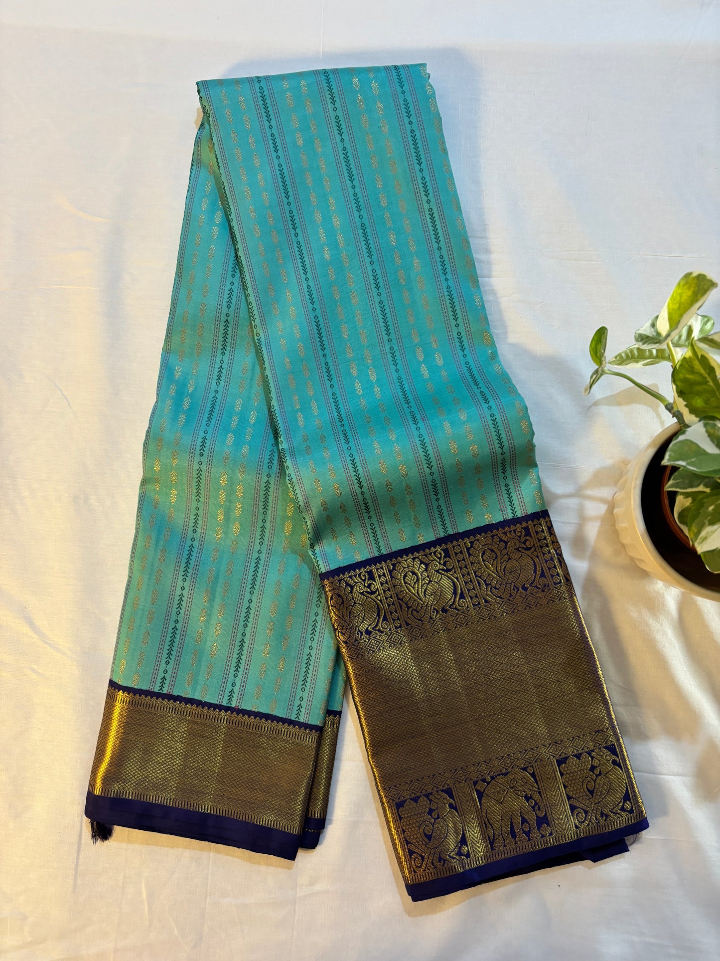Kajivaram Silk Saree ( turquoise blue)
