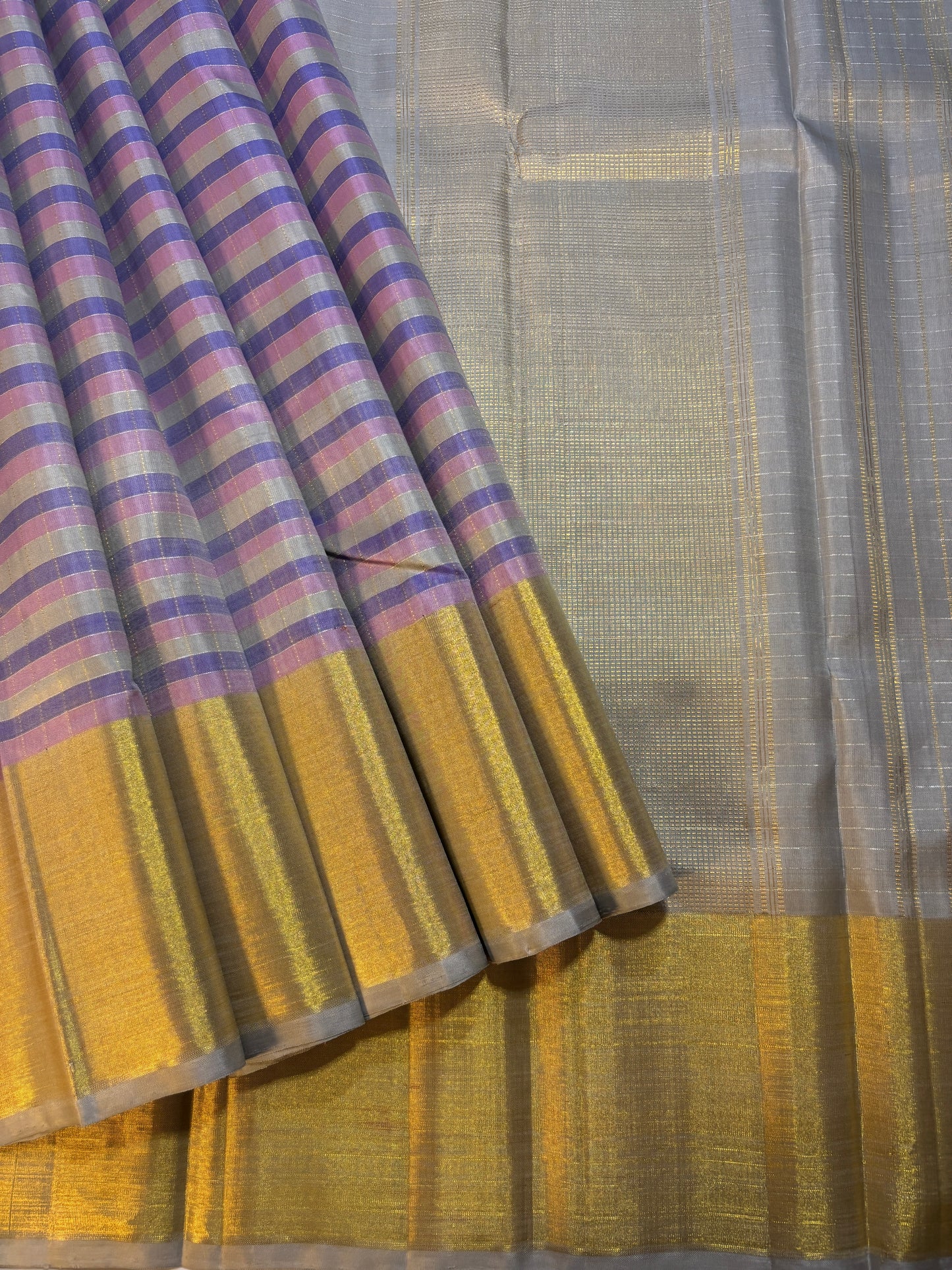 Kajivaram Silk Saree (gold zari border)