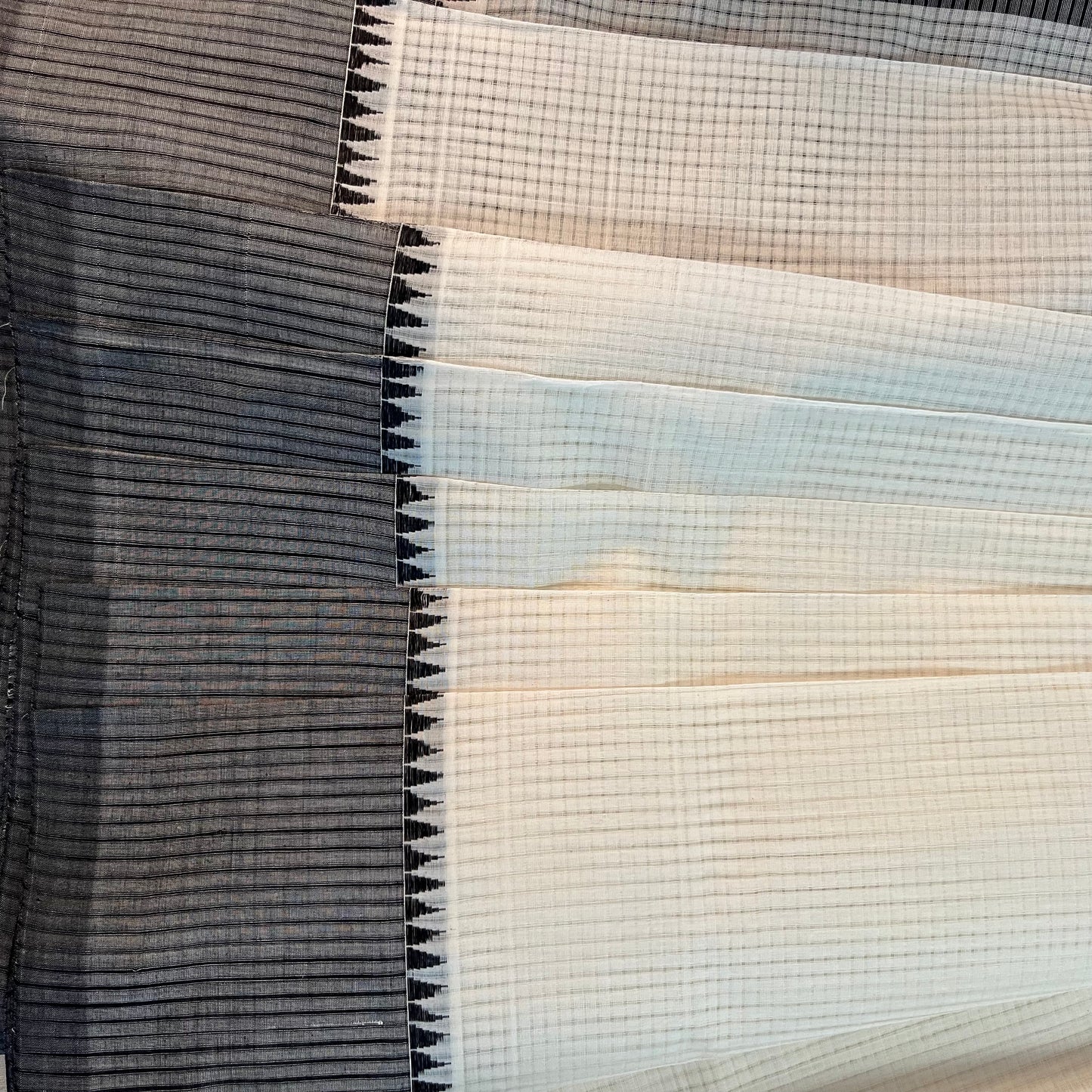 Magalgiri cotton Silk Saree- WHITE