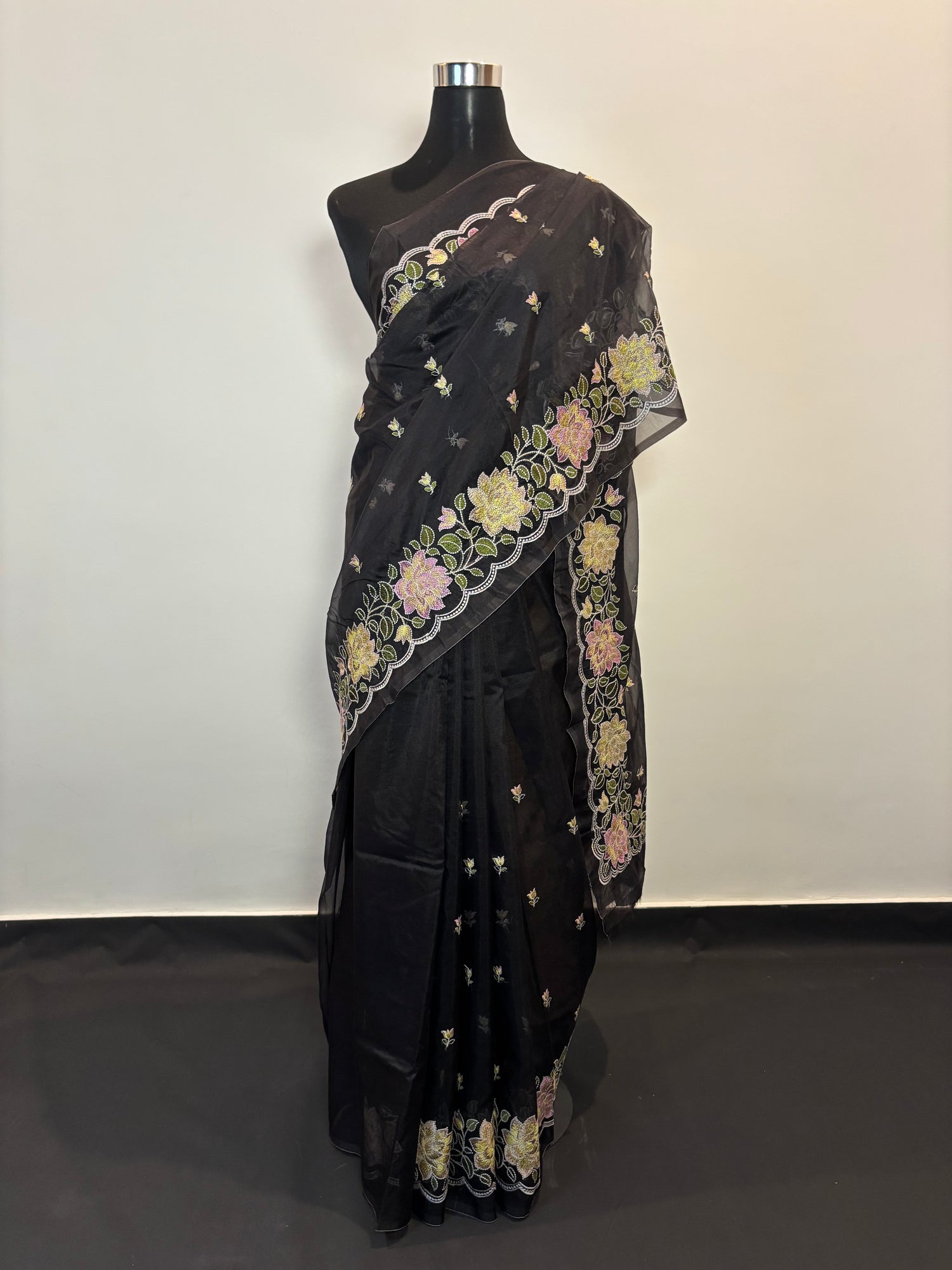 DESIGNER SAREES