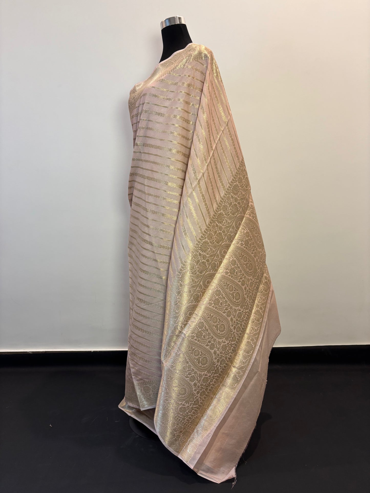 Peach shine semi silk