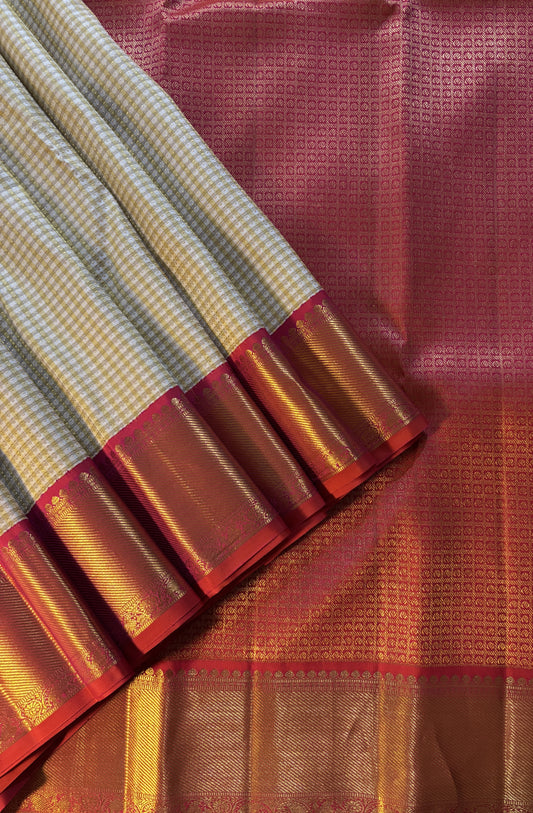 Kajivaram Silk Saree (Jacquard weaving)