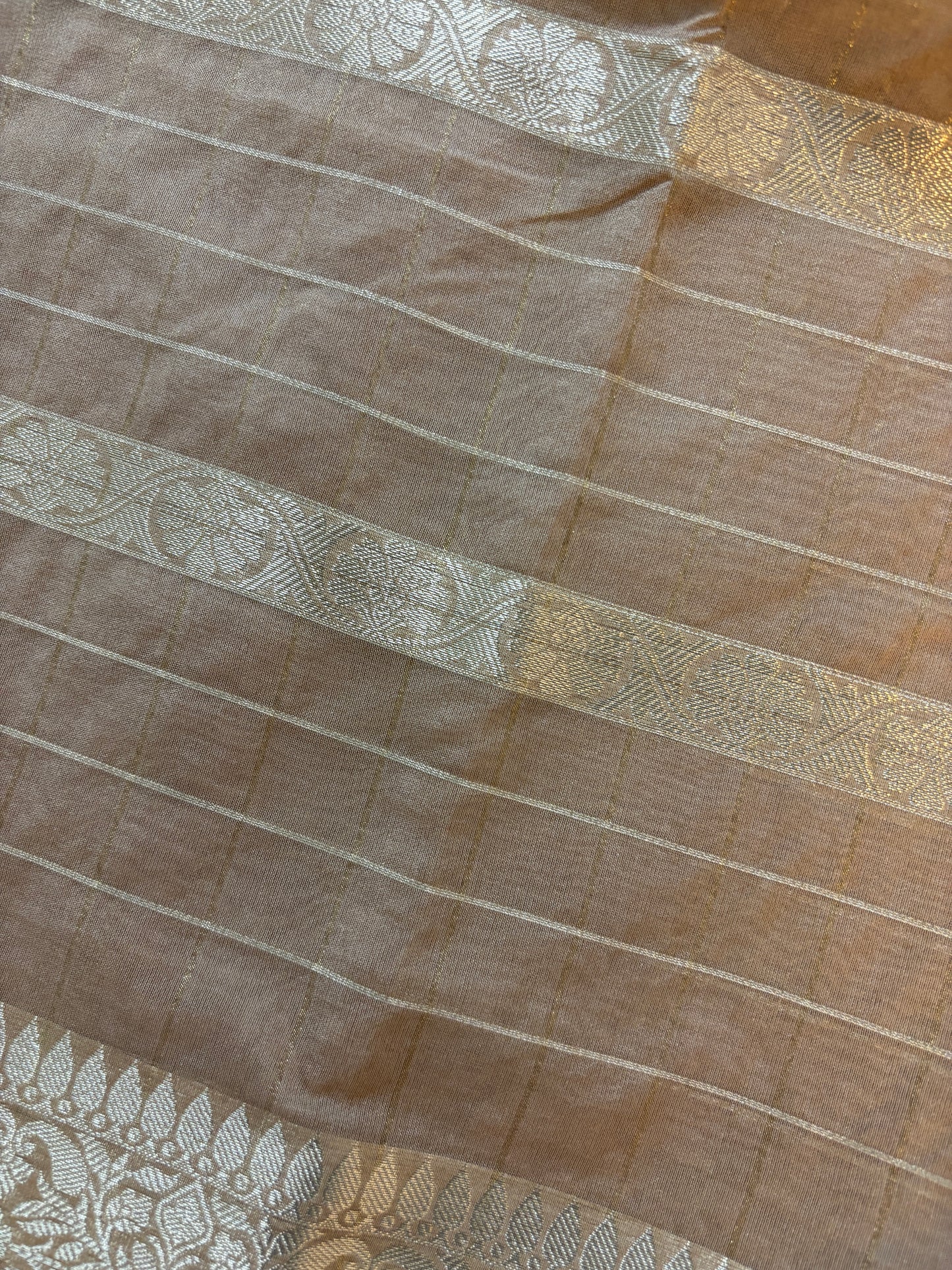 Our Semi Kora Tissue Saree